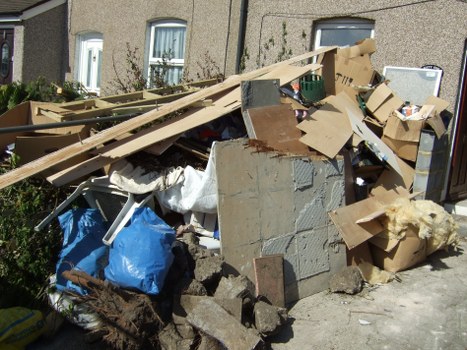 Pricing structure for skip hire services